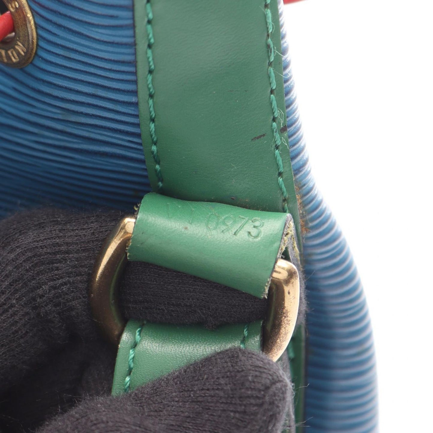 Louis Vuitton Noé Epi Shoulder Bag in Tricolor - Exclusive Design