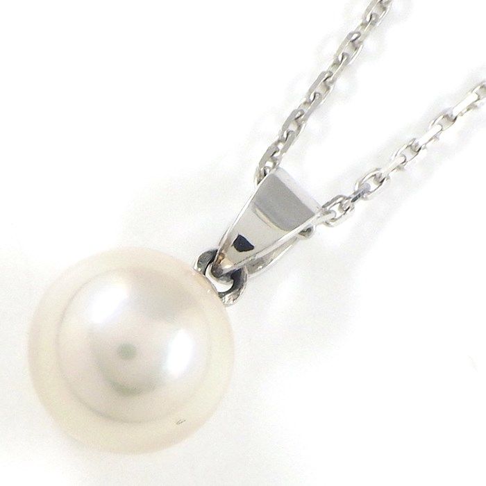 MIKIMOTO Akoya Pearl Necklace in K18 White Gold - Exquisite Elegance