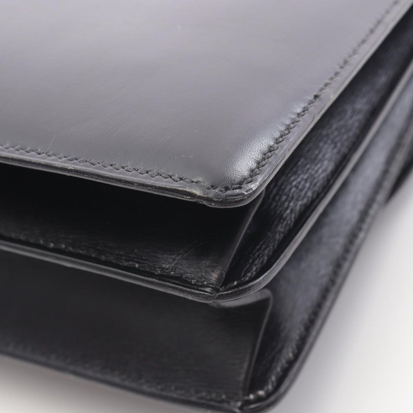 HERMES Escale Black Calfskin Handbag - Vintage Elegance