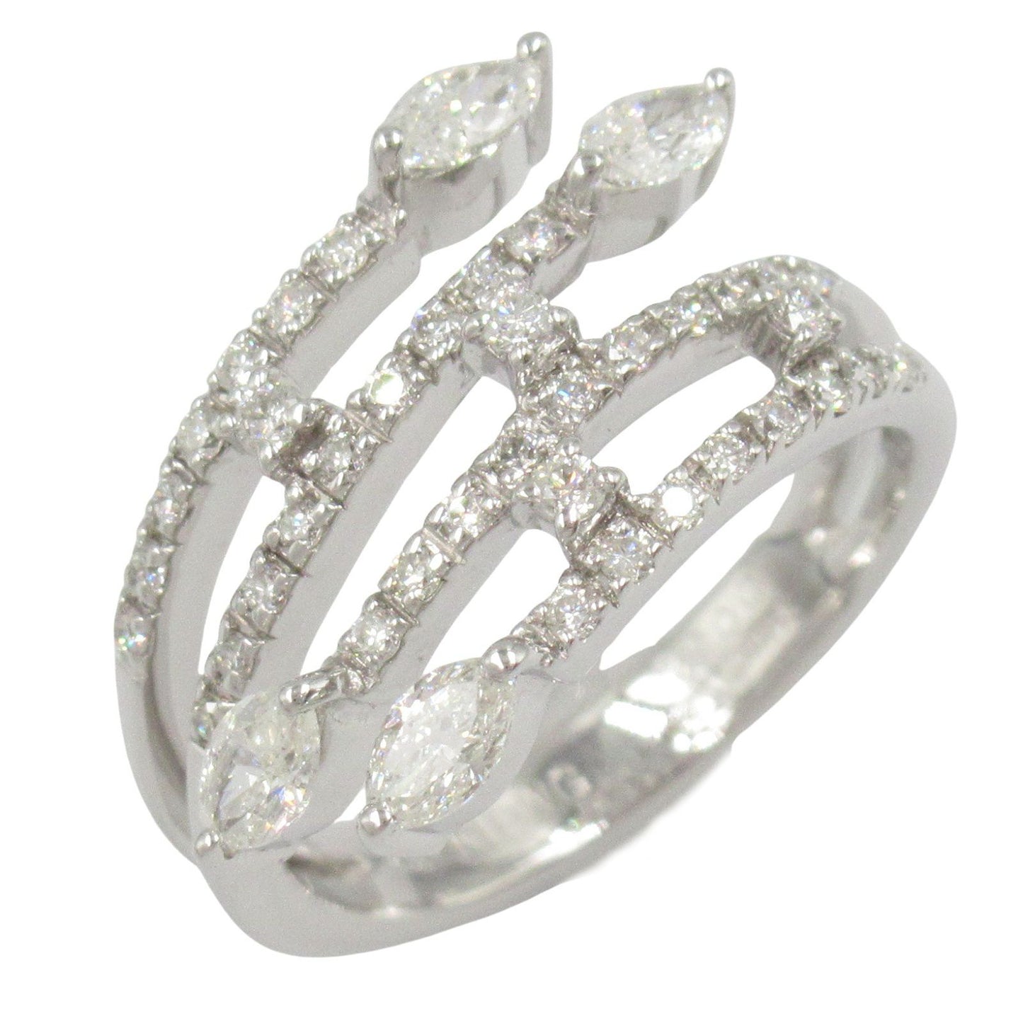 Exquisite K18WG Diamond Ring - 0.62ct Elegance