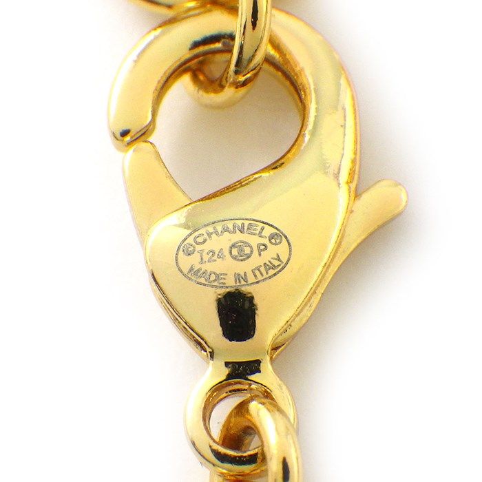 CHANEL 2024 Spring Collection Heart Motif Necklace with Imitation Pearls