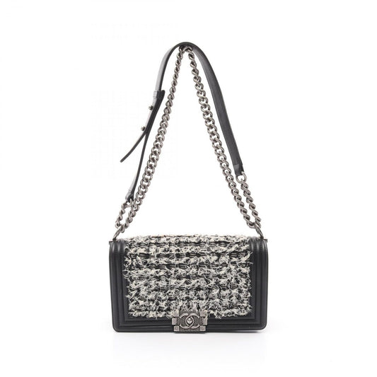 CHANEL Boy Chanel Shoulder Bag A67086 - Timeless Elegance