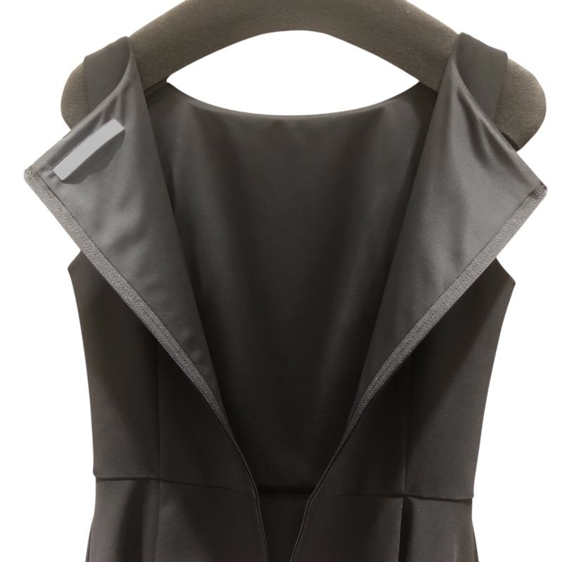 Foxy New York Black Sleeveless Dress - Timeless Elegance