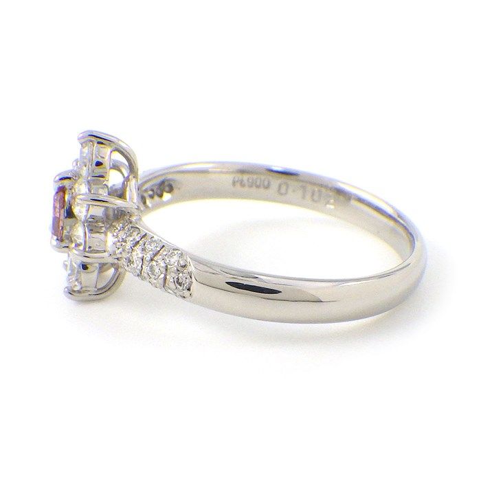 Exquisite Pear Shape Diamond Floral Motif Ring in Platinum