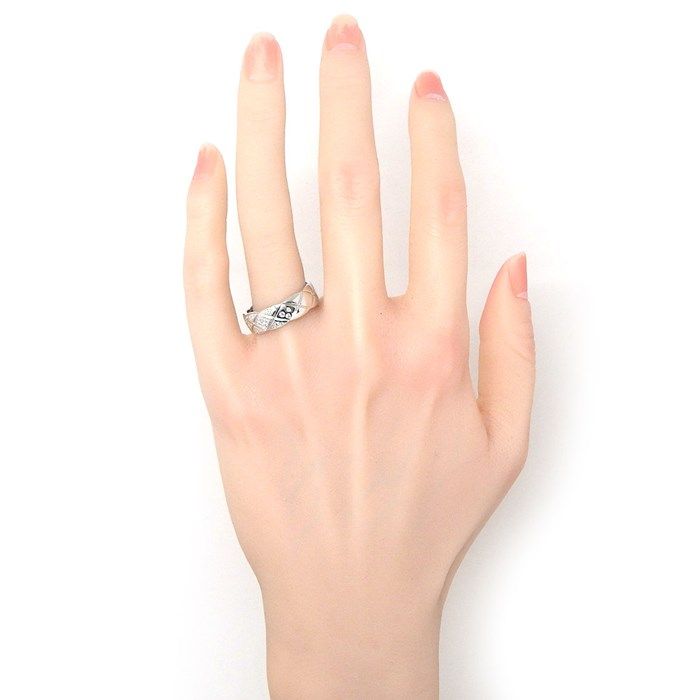 CHANEL Coco Crush Medium Ring with Diamonds in 18K White Gold