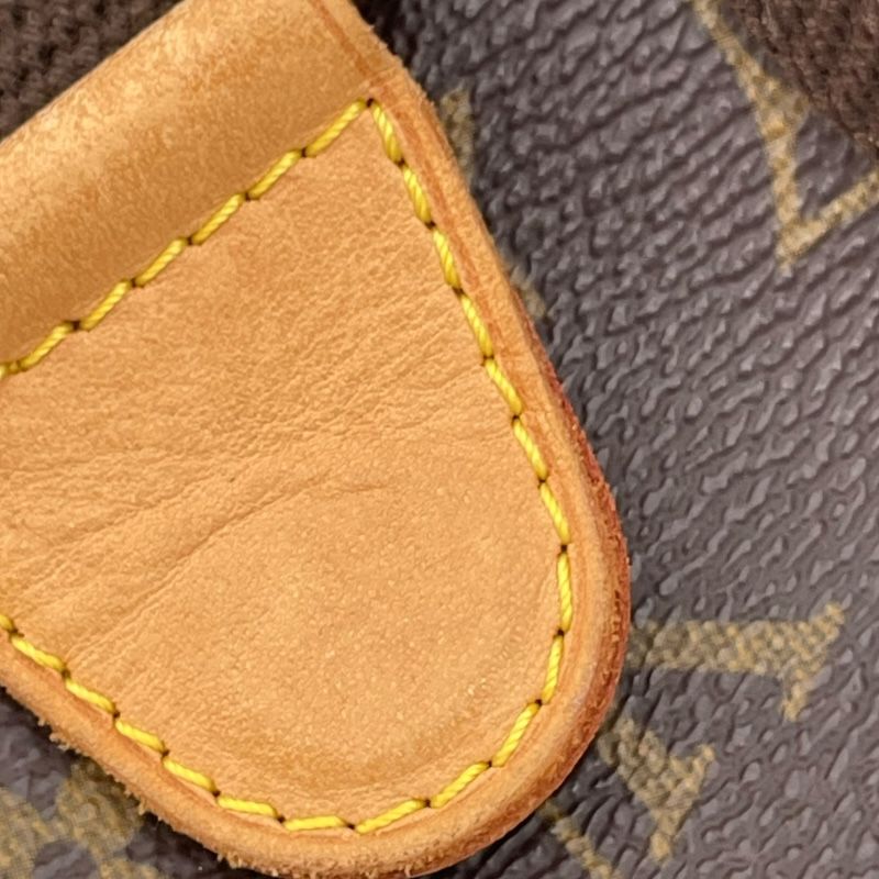 Louis Vuitton Monogram Pochette Gange M51870 - Timeless Elegance