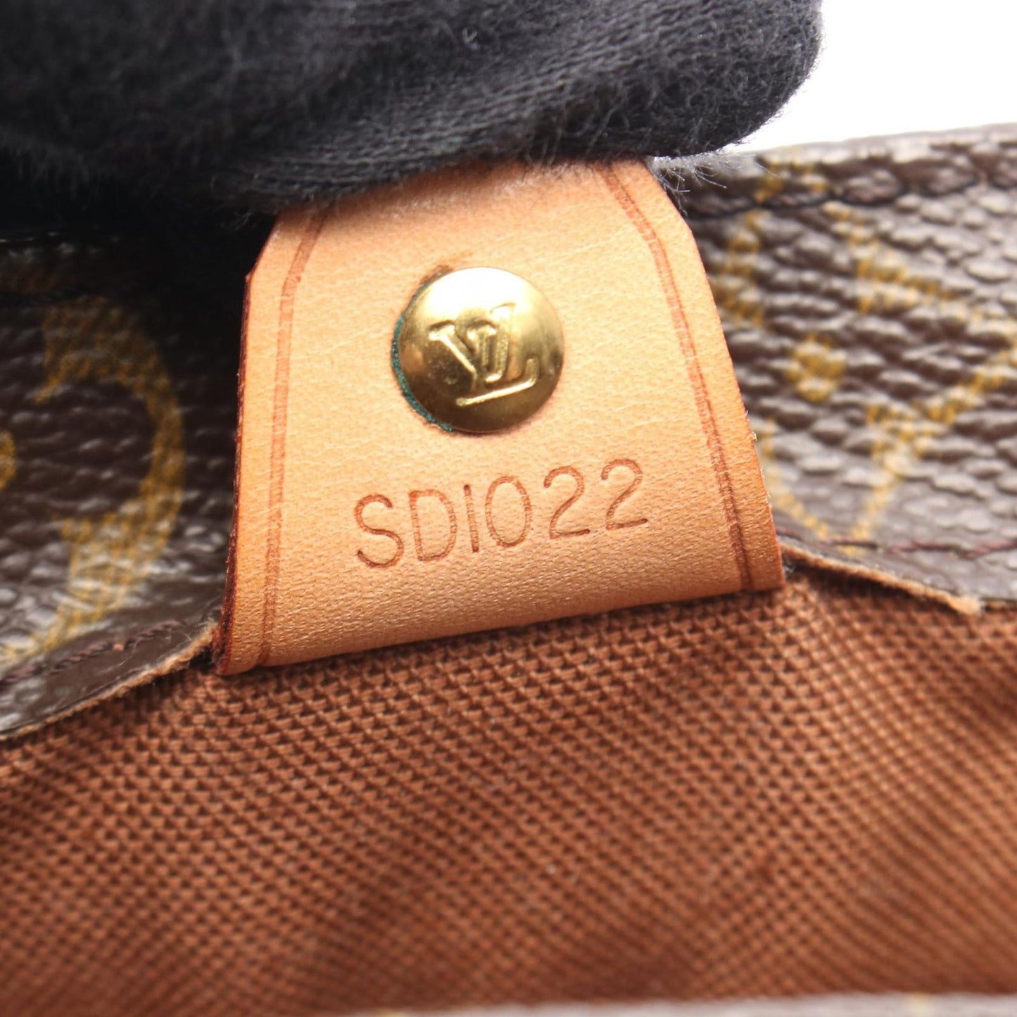 Louis Vuitton Monogram Vavin PM Handbag - Timeless Elegance