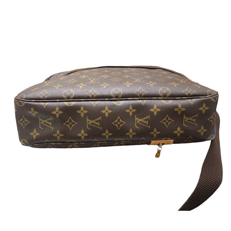 Louis Vuitton Sac Bosphore Monogram Shoulder Bag - Brown