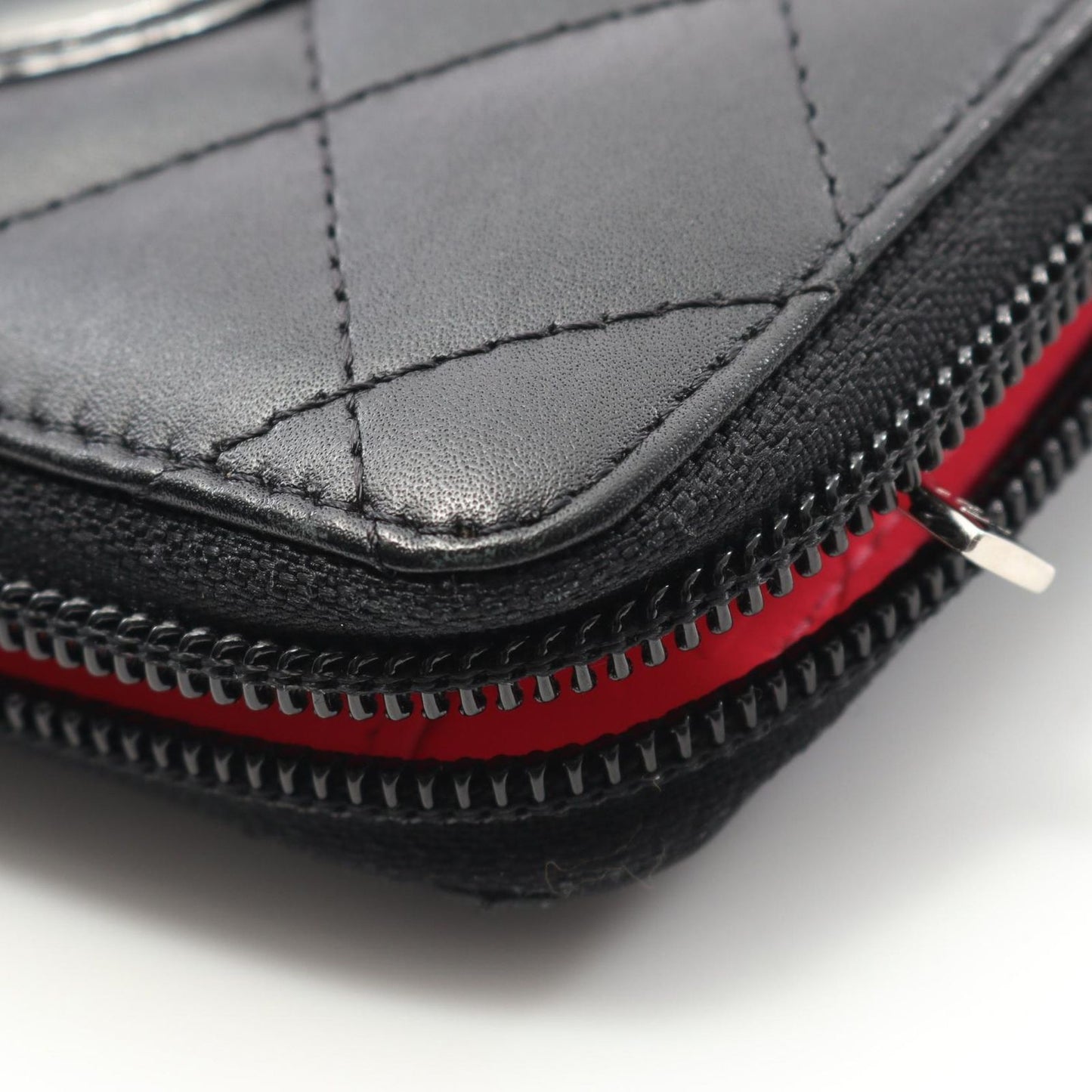 CHANEL Cambon Line Round Wallet in Black Patent Leather