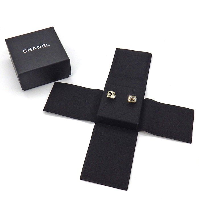 CHANEL Coco Mark Cube Earrings with Rhinestones - 2025 Cruise Collection