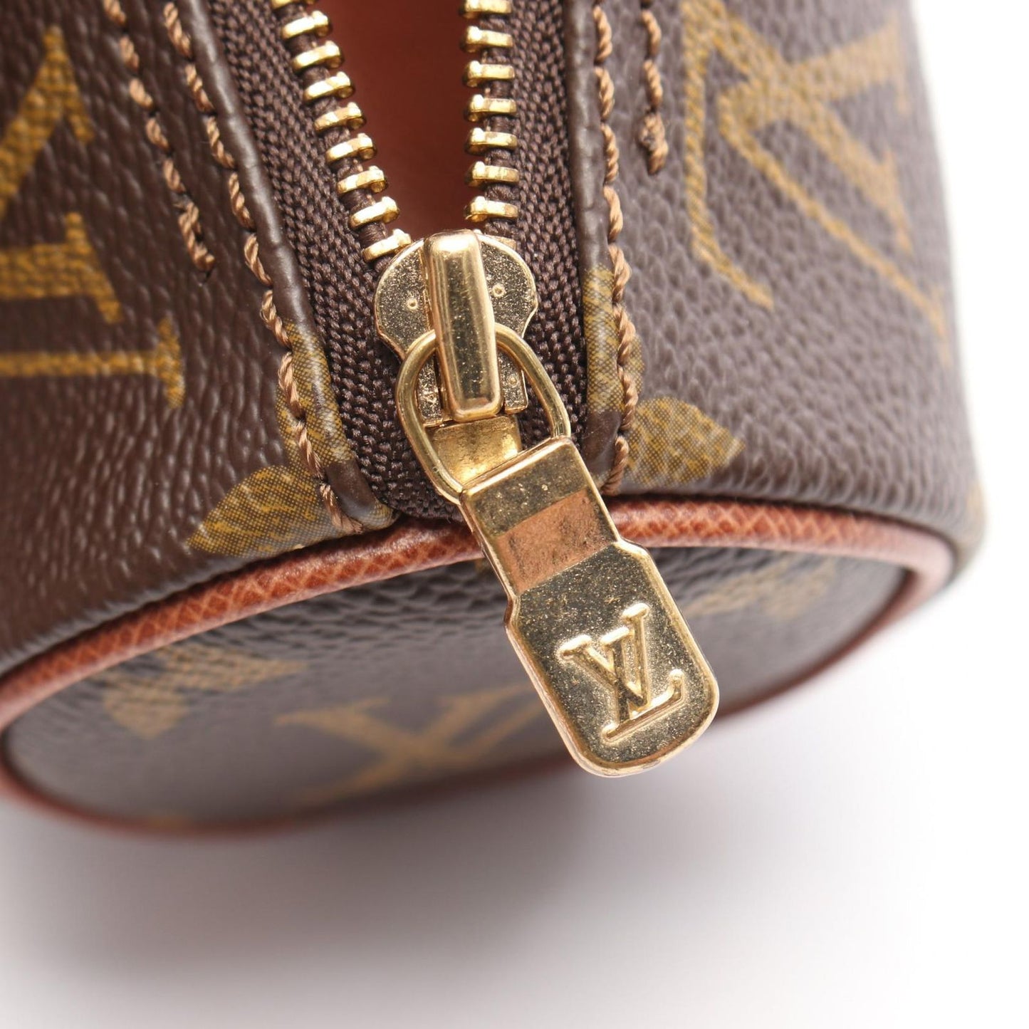 Louis Vuitton Trousse Ronde Pouch - Timeless Elegance in Brown