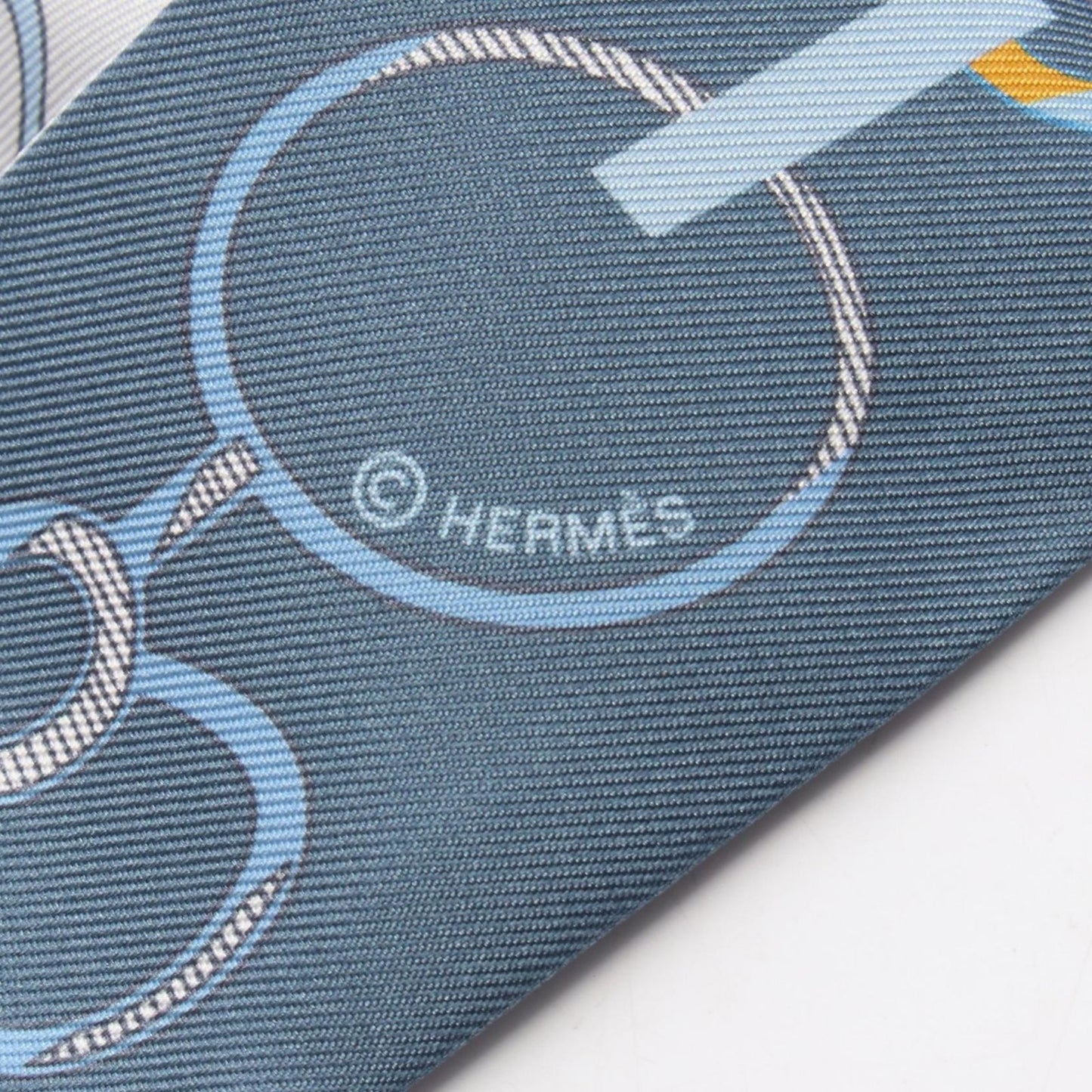 HERMES DO RE BOUCLES Twilly Scarf - Exquisite Silk Accessory