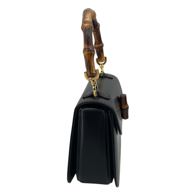GUCCI Bamboo Shoulder Bag in Black Leather - Timeless Elegance