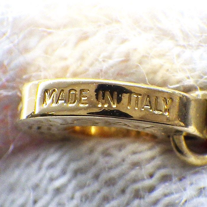 BVLGARI Onyx Circle Necklace in 18K Yellow Gold - Timeless Elegance