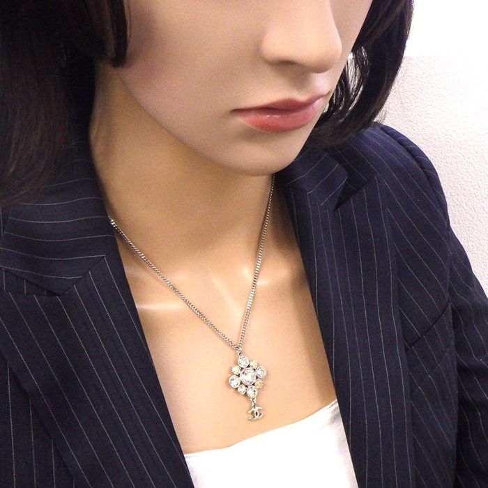 CHANEL Coco Mark Logo Necklace with Rhinestones - Exquisite Craftsmanship