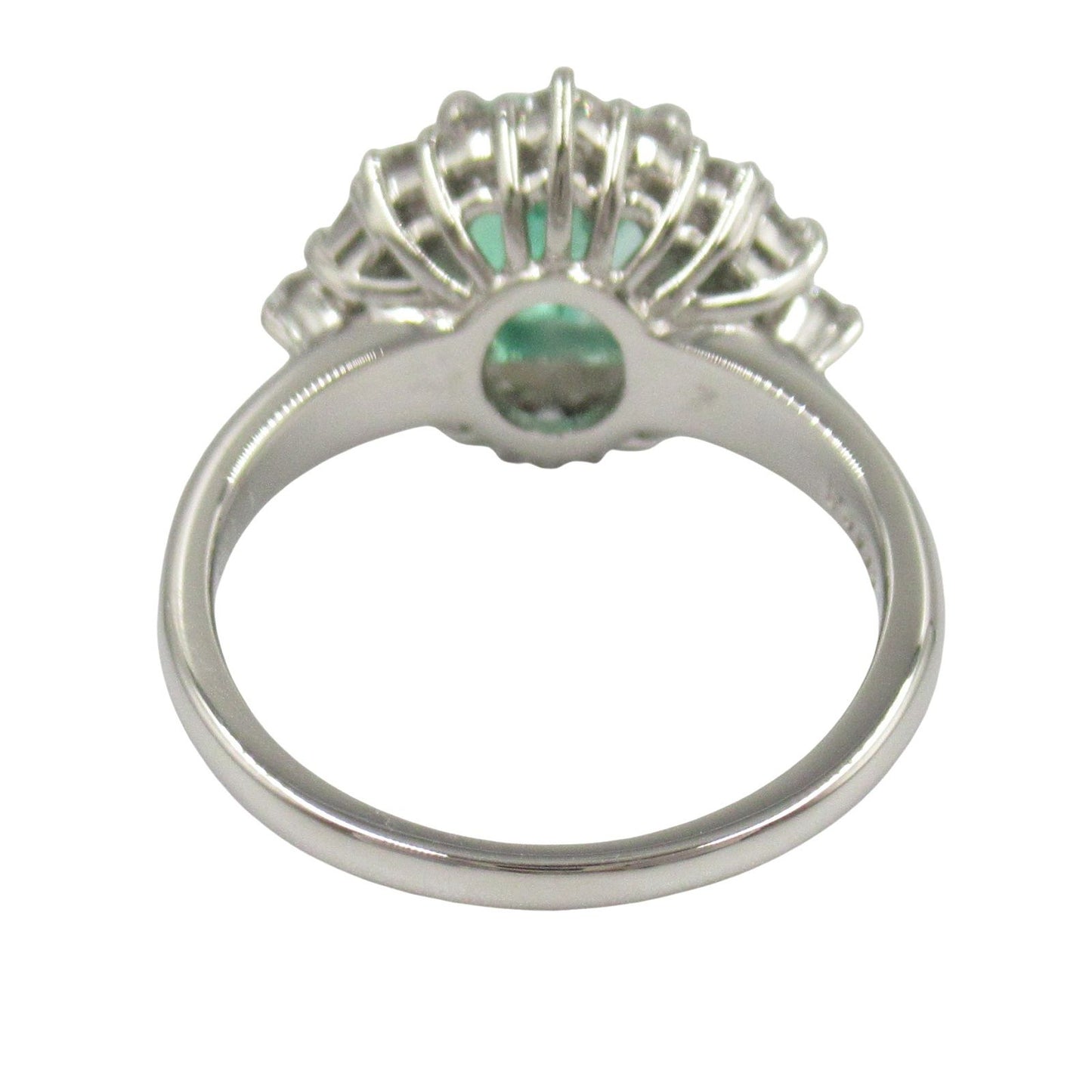 Exquisite Emerald and Diamond Ring in Platinum - #10