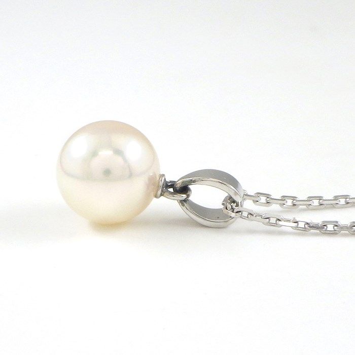 MIKIMOTO Akoya Pearl Necklace in K18 White Gold - Exquisite Elegance