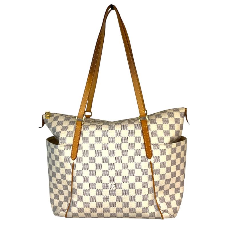 Louis Vuitton Totally MM Shoulder Bag - Timeless Elegance