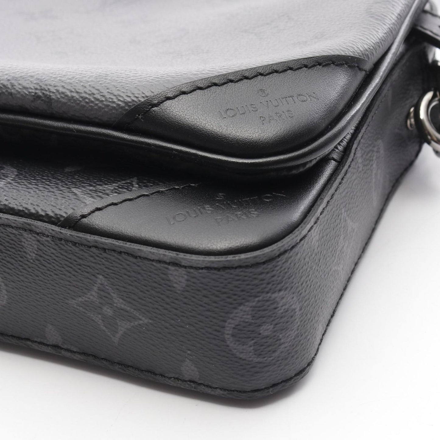 Louis Vuitton Trio Messenger Shoulder Bag - Monogram Eclipse Canvas