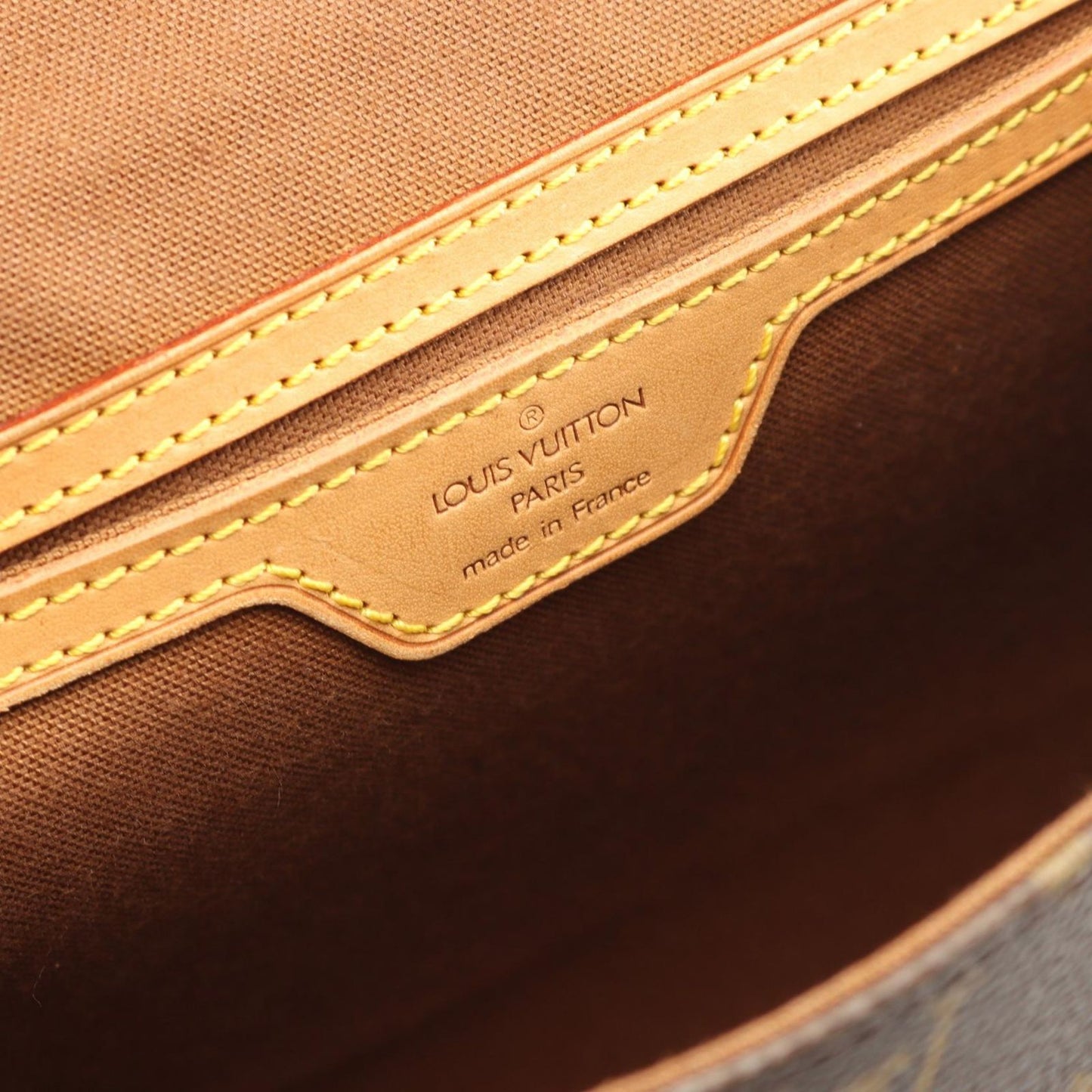 Louis Vuitton Belle Air Handbag M51122 - Timeless Elegance