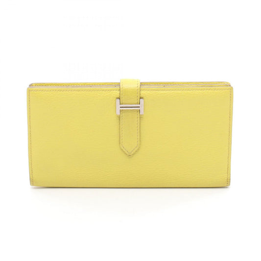 HERMES Lime Leather Bearn Wallet - Exquisite Craftsmanship