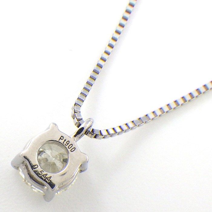 Exquisite 0.544ct Round Brilliant Cut Diamond Necklace in Platinum