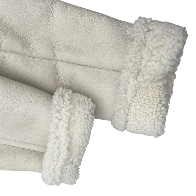 Fendi Cream Shearling Leather Jacket FM5360 - Exquisite Craftsmanship