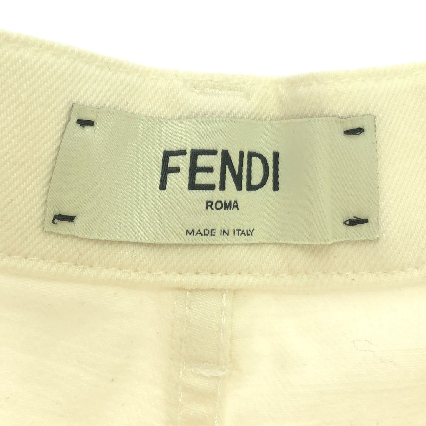 FENDI Women's White Cotton Shorts - Timeless Elegance