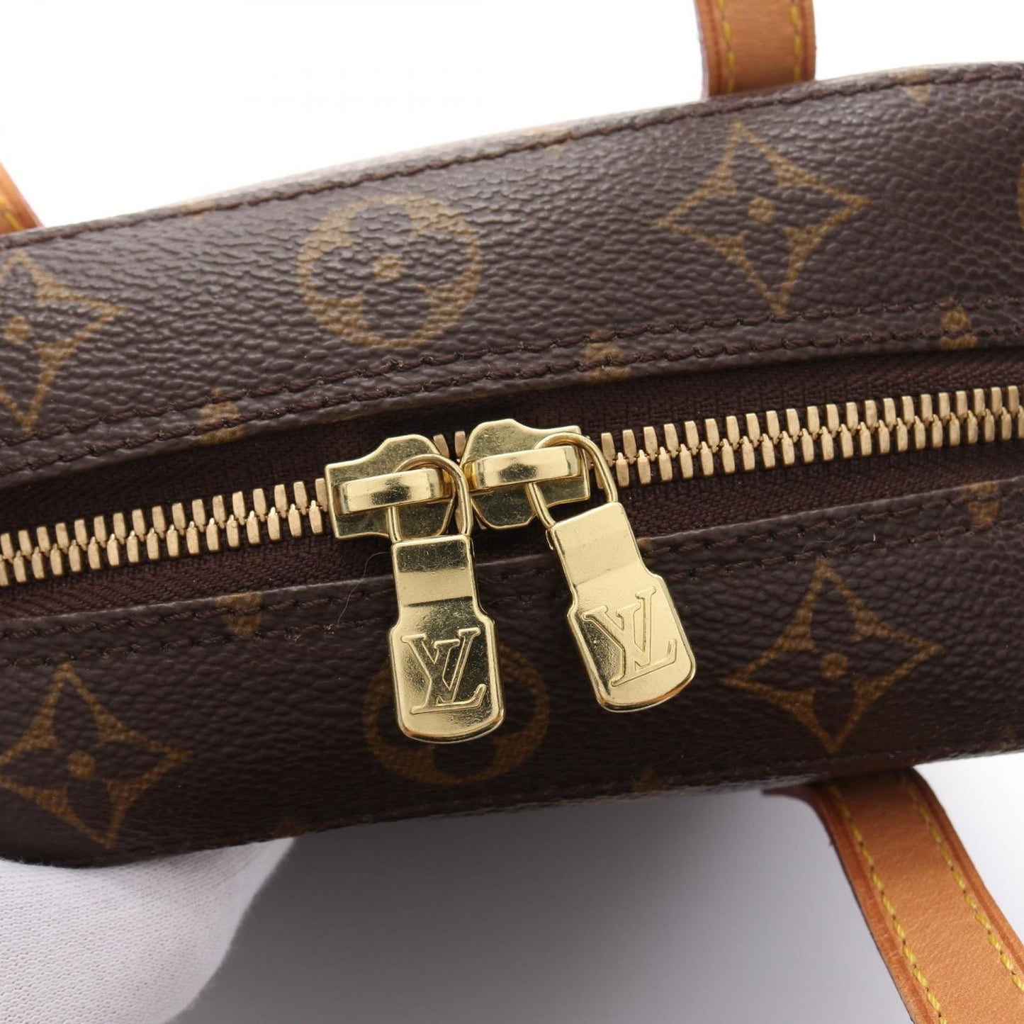 Louis Vuitton Spontini Monogram Handbag - Timeless Elegance