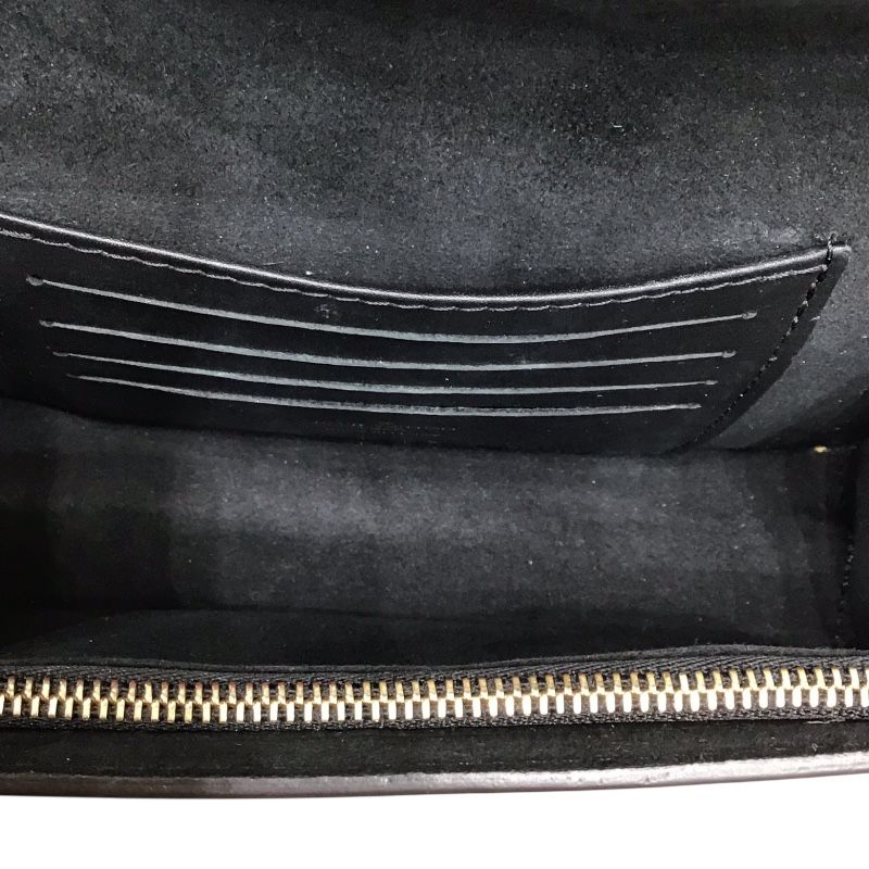 Louis Vuitton Monogram Reverse Dauphine Wallet on Chain - Exquisite Craftsmanship