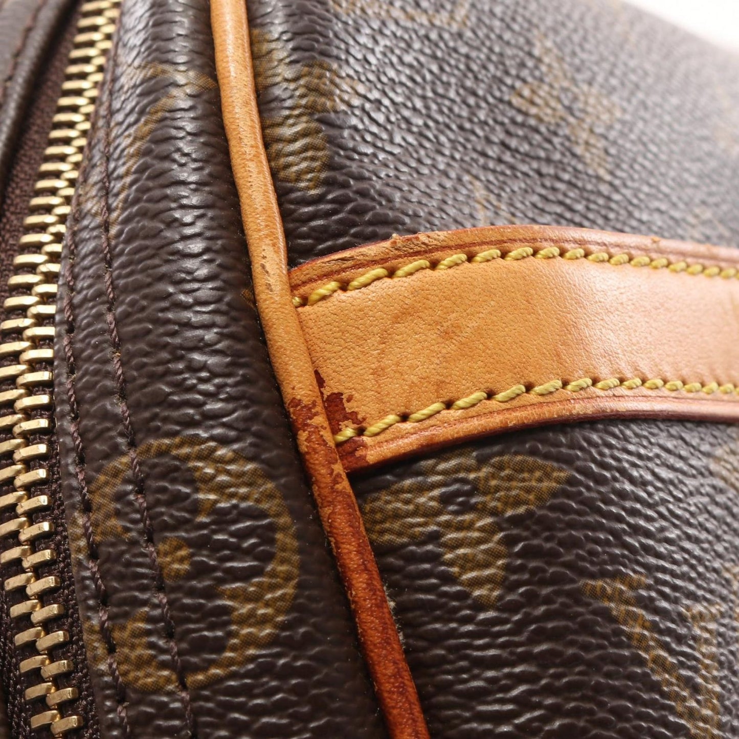 Louis Vuitton Monogram Reporter PM Shoulder Bag - Timeless Elegance