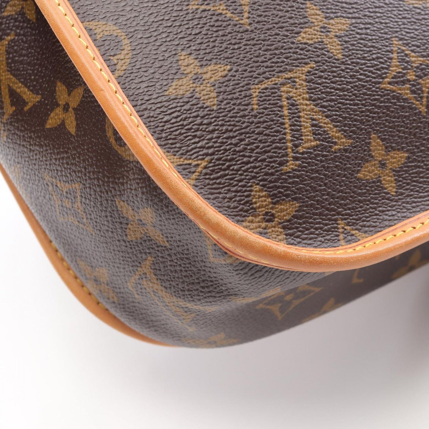 Louis Vuitton Monogram Bosphore PM Messenger Bag - Timeless Elegance