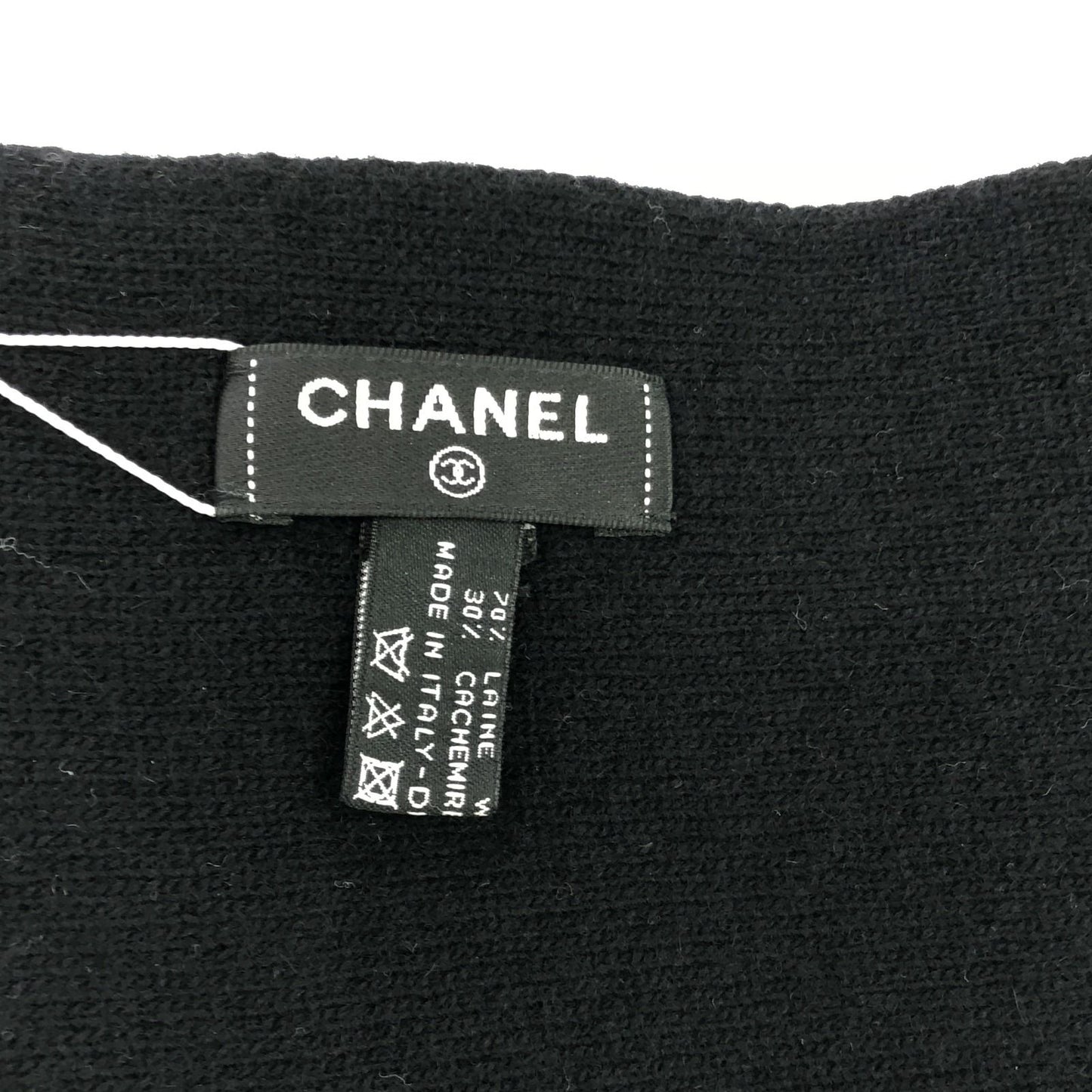 CHANEL Black Wool Logo Scarf - Timeless Elegance