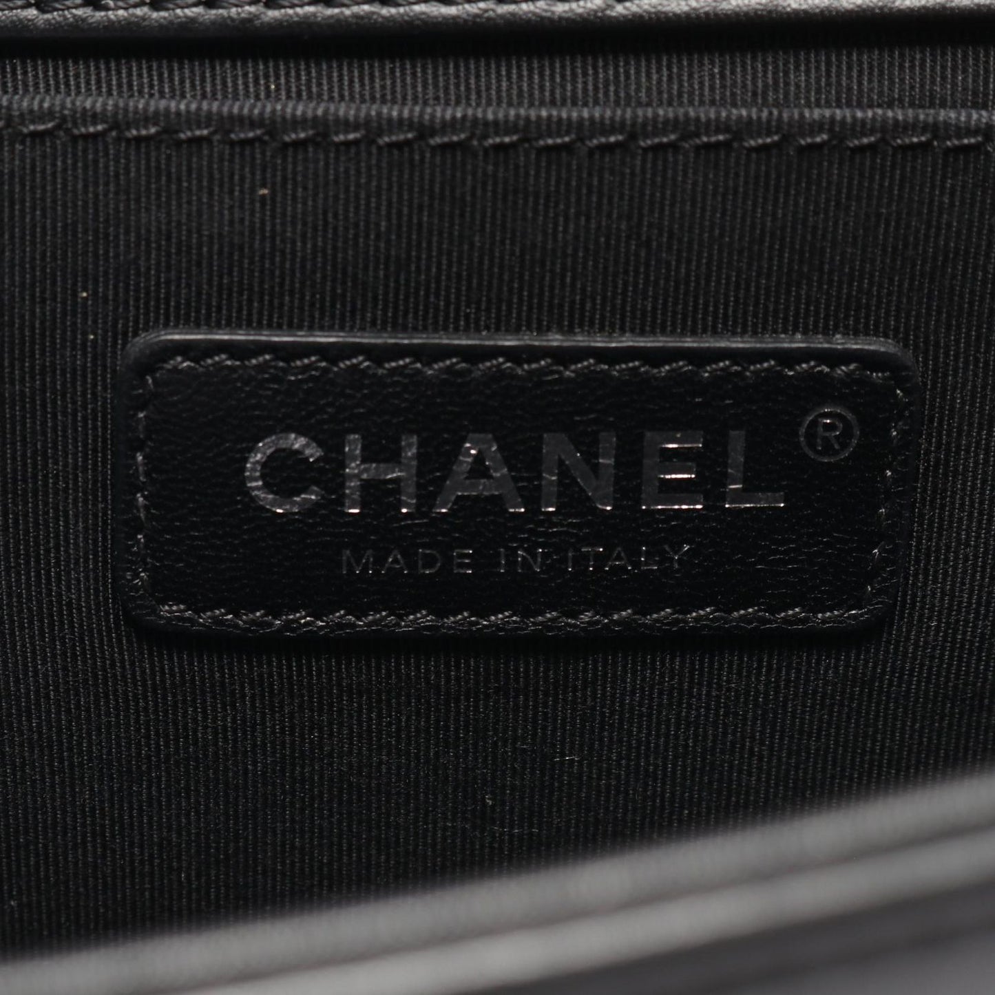 CHANEL Boy Chanel Shoulder Bag A67086 - Timeless Elegance