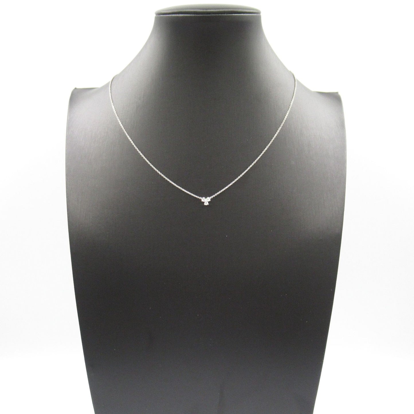 TIFFANY & CO. Aria Diamond Necklace in Platinum - 42cm
