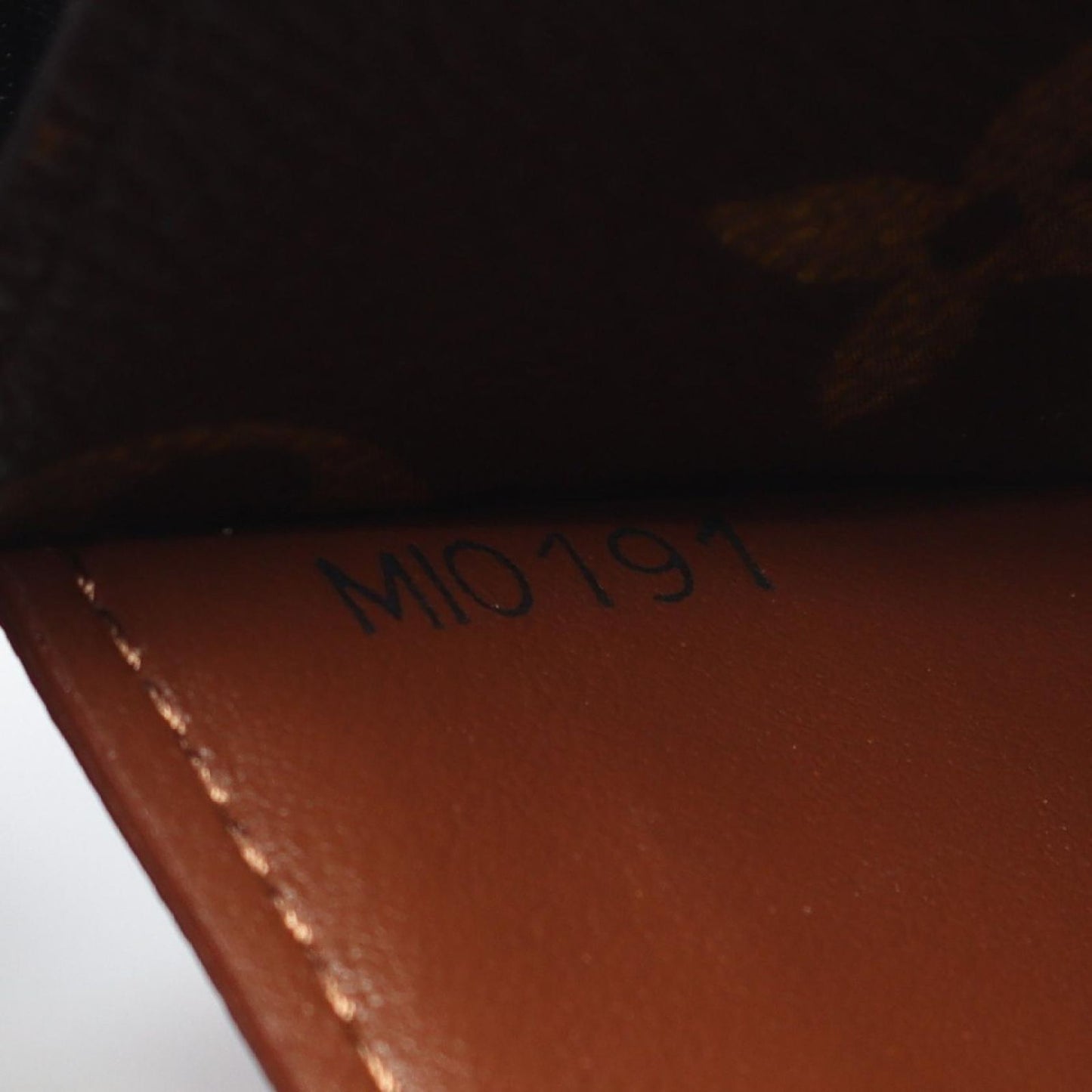 Louis Vuitton Monogram Portefeuille Éléna Wallet - Timeless Elegance