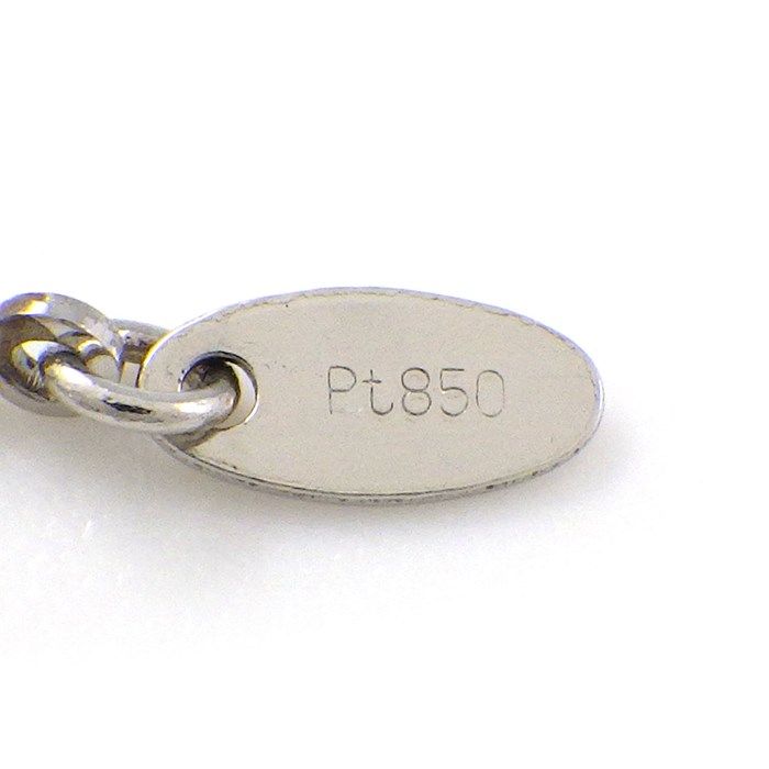 Exquisite 0.571ct Round Brilliant Cut Diamond Necklace in Platinum