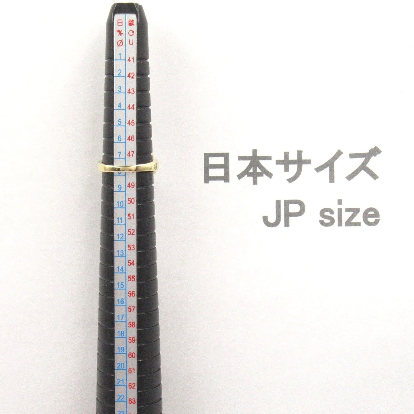 Exquisite K18 Yellow Gold Diamond Ring - Size 7.5