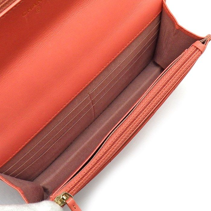 CHANEL 19 Chain Wallet AP0957 - Pink Lambskin - 2021 Edition