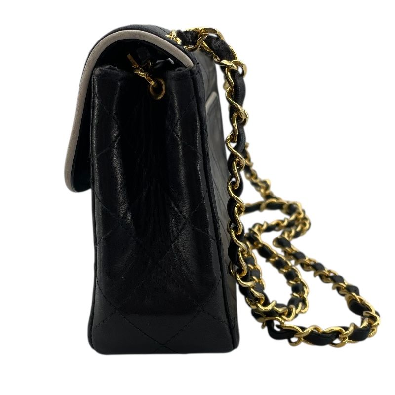 CHANEL Mini Matelassé 18 Black Leather Shoulder Bag - A01115