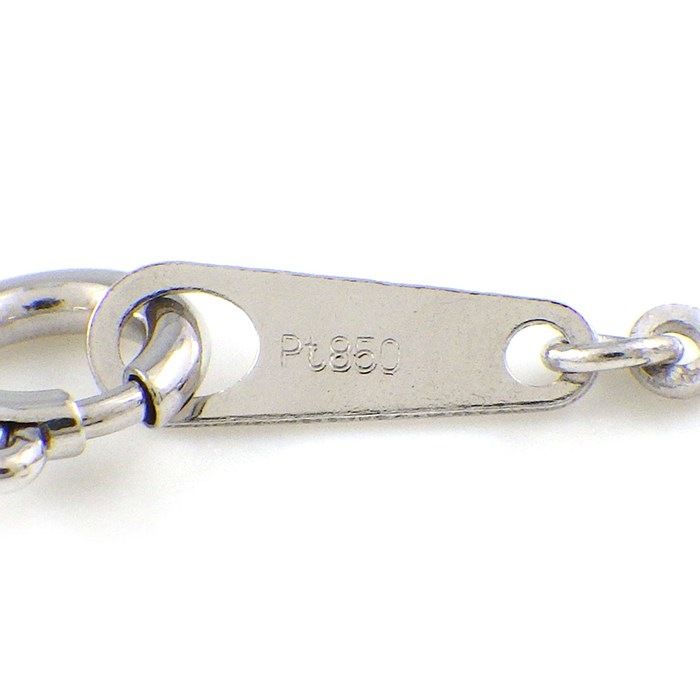 Exquisite 0.539ct Diamond Necklace in Platinum - Timeless Elegance