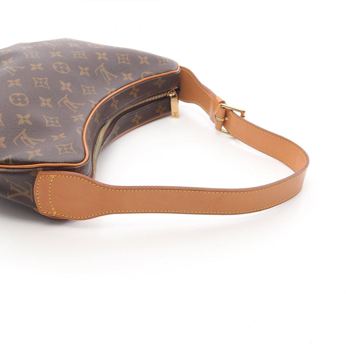 Louis Vuitton Croissant MM Shoulder Bag - Timeless Elegance