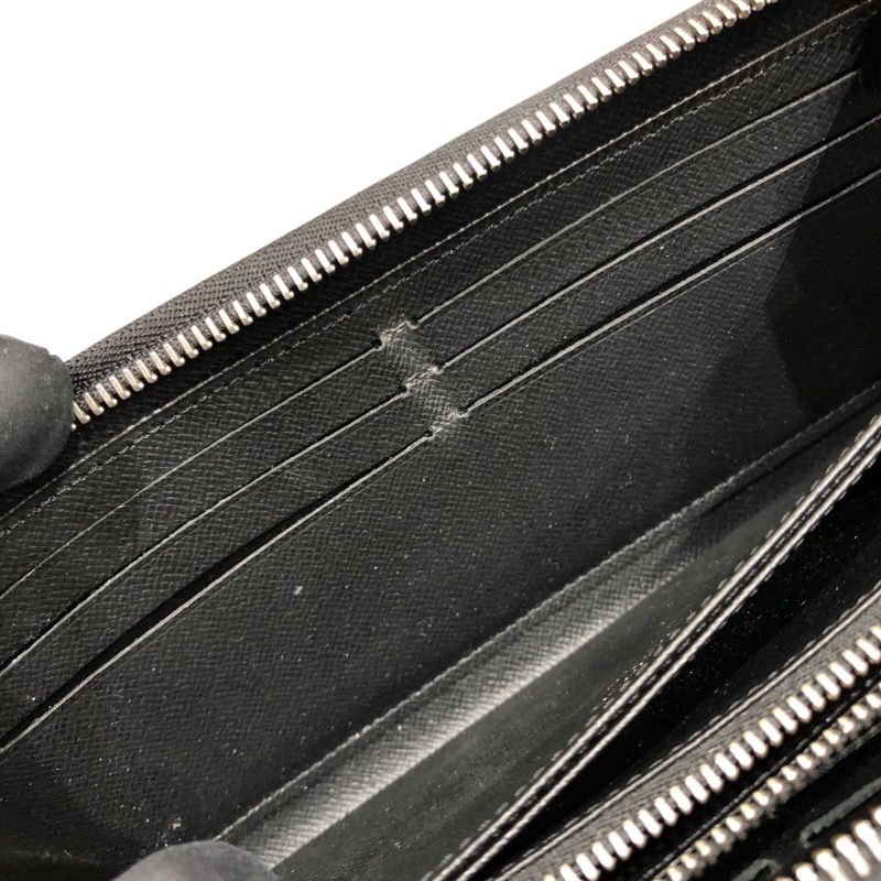 Louis Vuitton Zippy Wallet M61857 in Noir Epi Leather - Men's Luxury