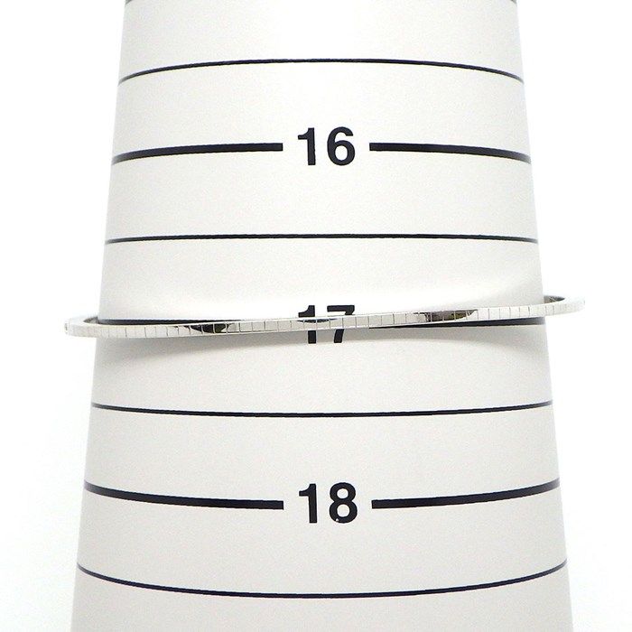 Graff Butterfly Silhouette Open Bangle with Diamonds - K18WG