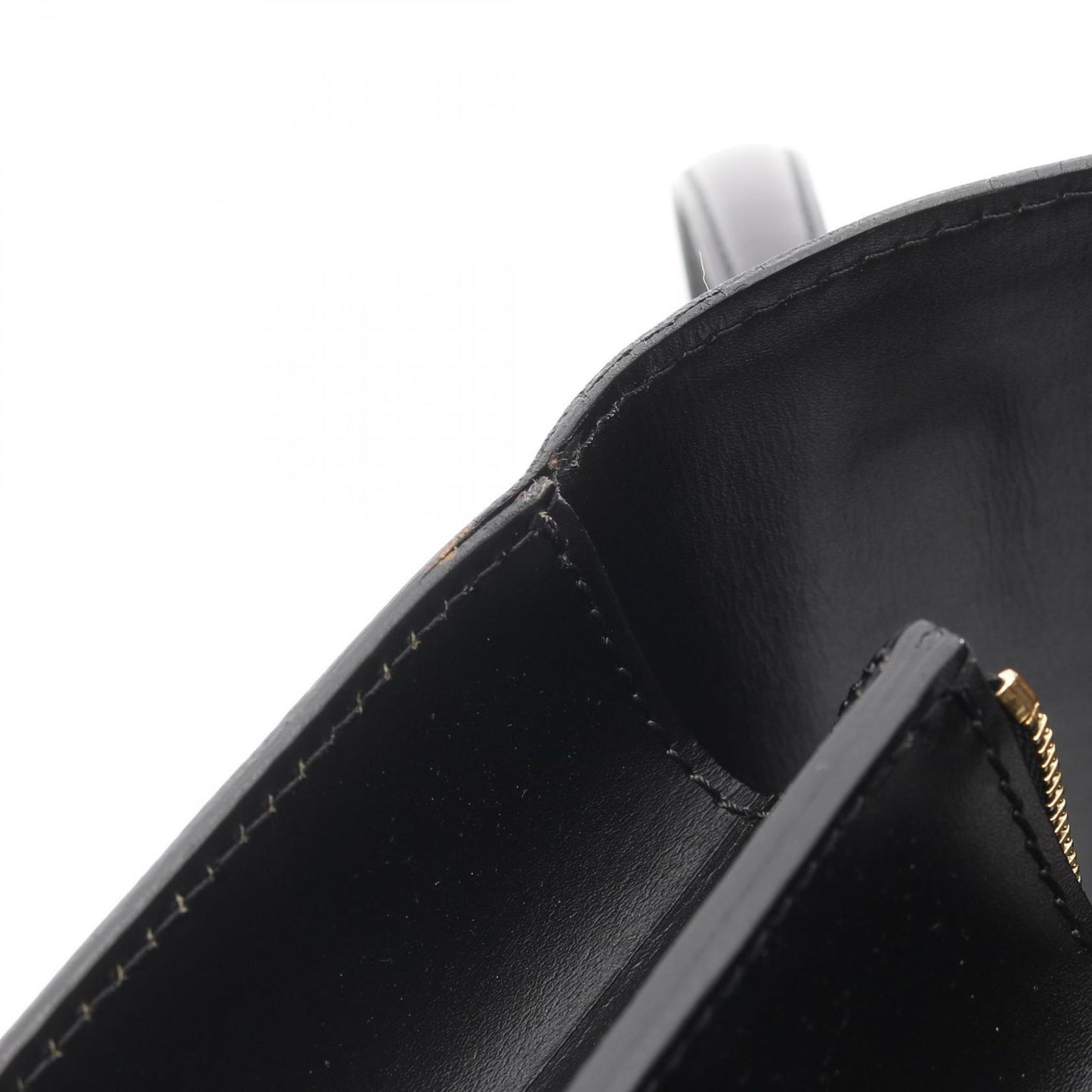 Louis Vuitton Concorde Epi Noir Handbag - Timeless Elegance