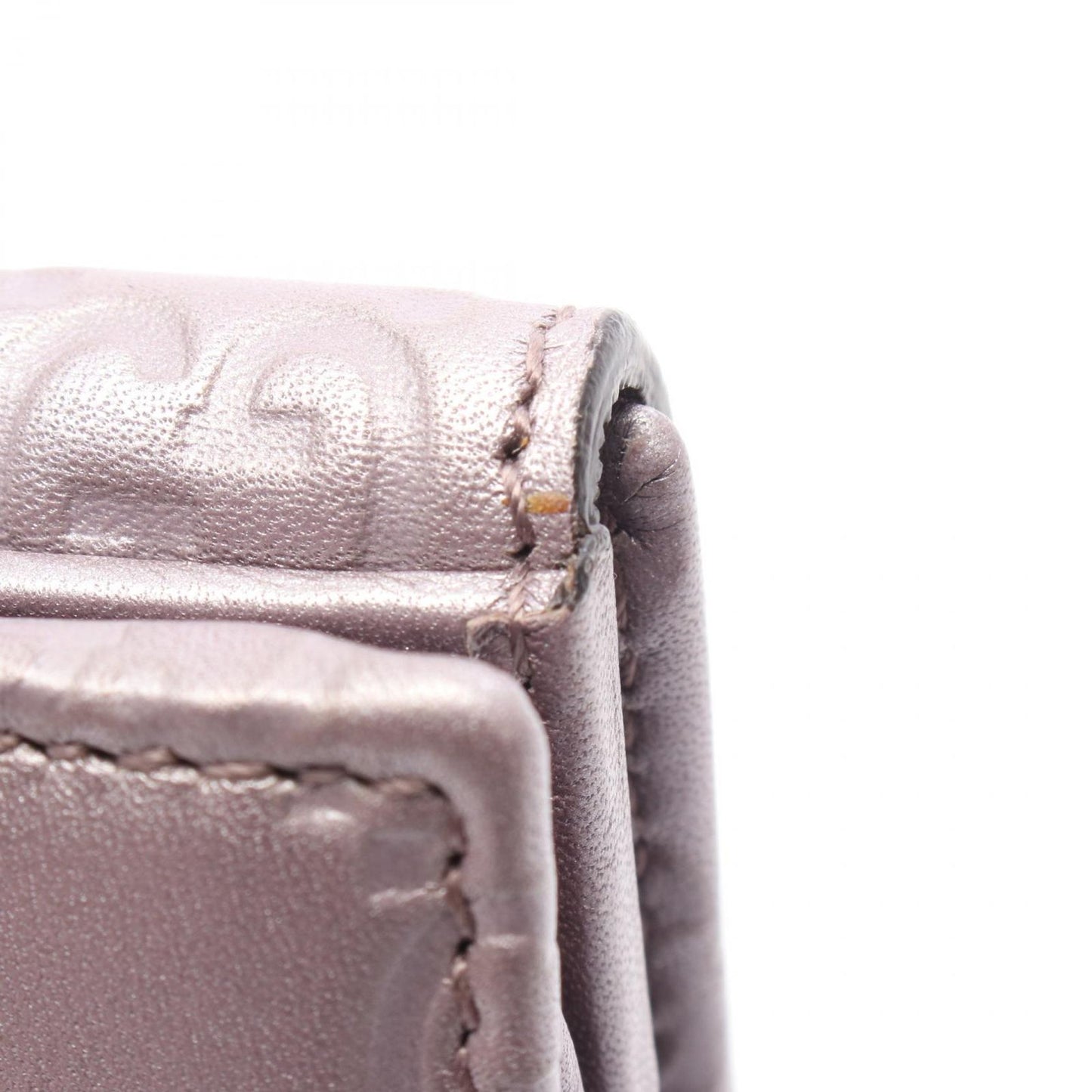 GUCCI Lovingly Crafted Heart Wallet in Metallic Purple