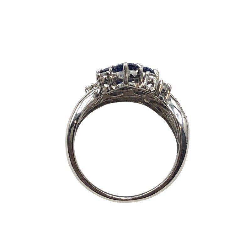 TASAKI Platinum Ring with Sapphire and Diamond - Exquisite Craftsmanship