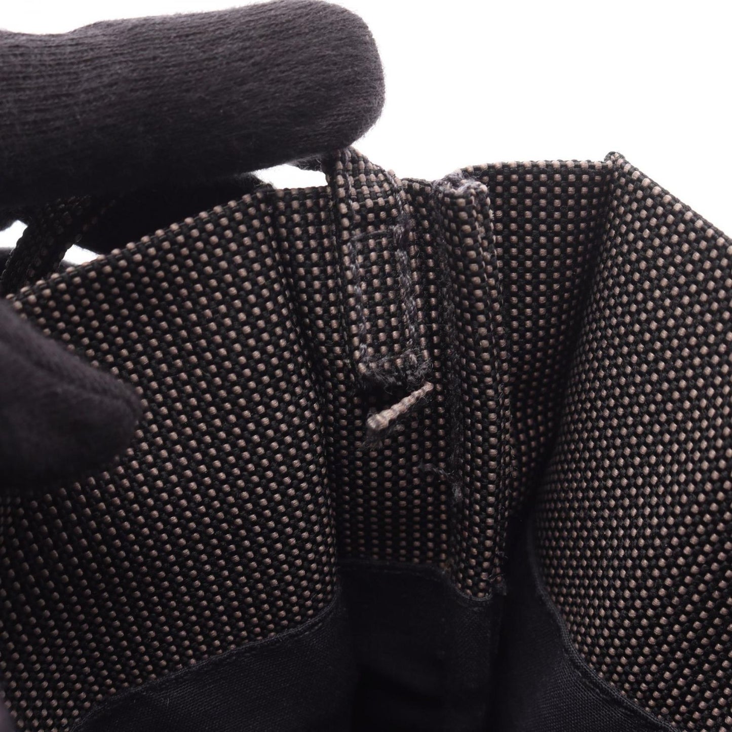 HERMES Élan Line Shoulder Bag in Gray Canvas - Timeless Elegance