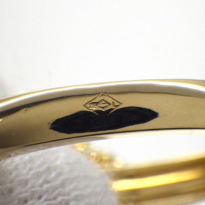 Van Cleef & Arpels Vintage Alhambra Onyx & Diamond Ring