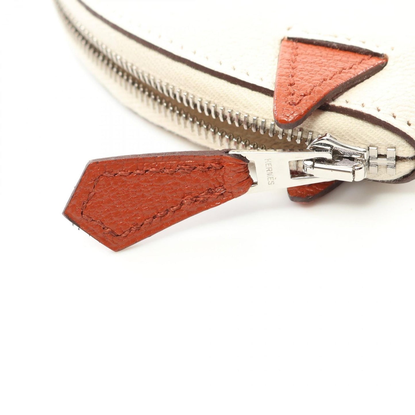 HERMES Paddock Coin Case in Nat/Cuivre Leather - Exquisite Craftsmanship